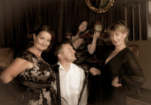 "Warum soll eine Frau kein Verhältnis haben?" @ Alte Rösterei, Hafen Kehl