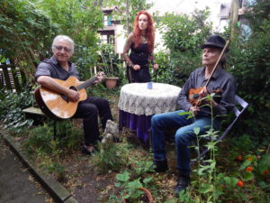 "Frontüberschreitung" - Gastspiel @ Alte Rösterei